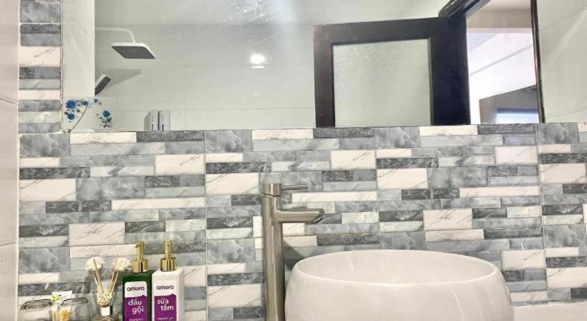הו צ'י מין סיטי Amura Hotel Thu Duc מראה חיצוני תמונה